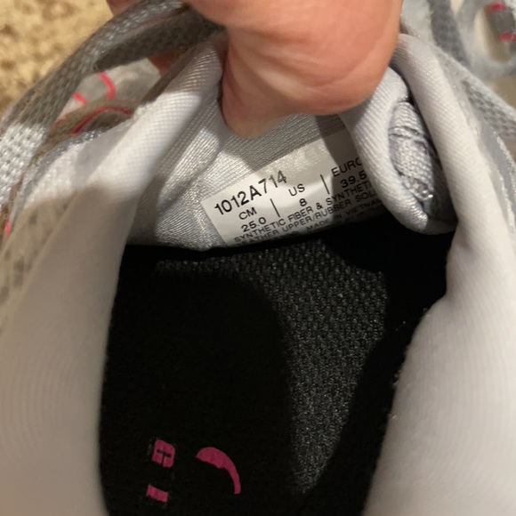 ASICS Kayano Flytefoam - Picture 4 of 5